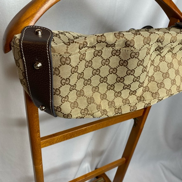 GG Canvas Medium Pelham Shoulder Bag - Picture 5 of 11